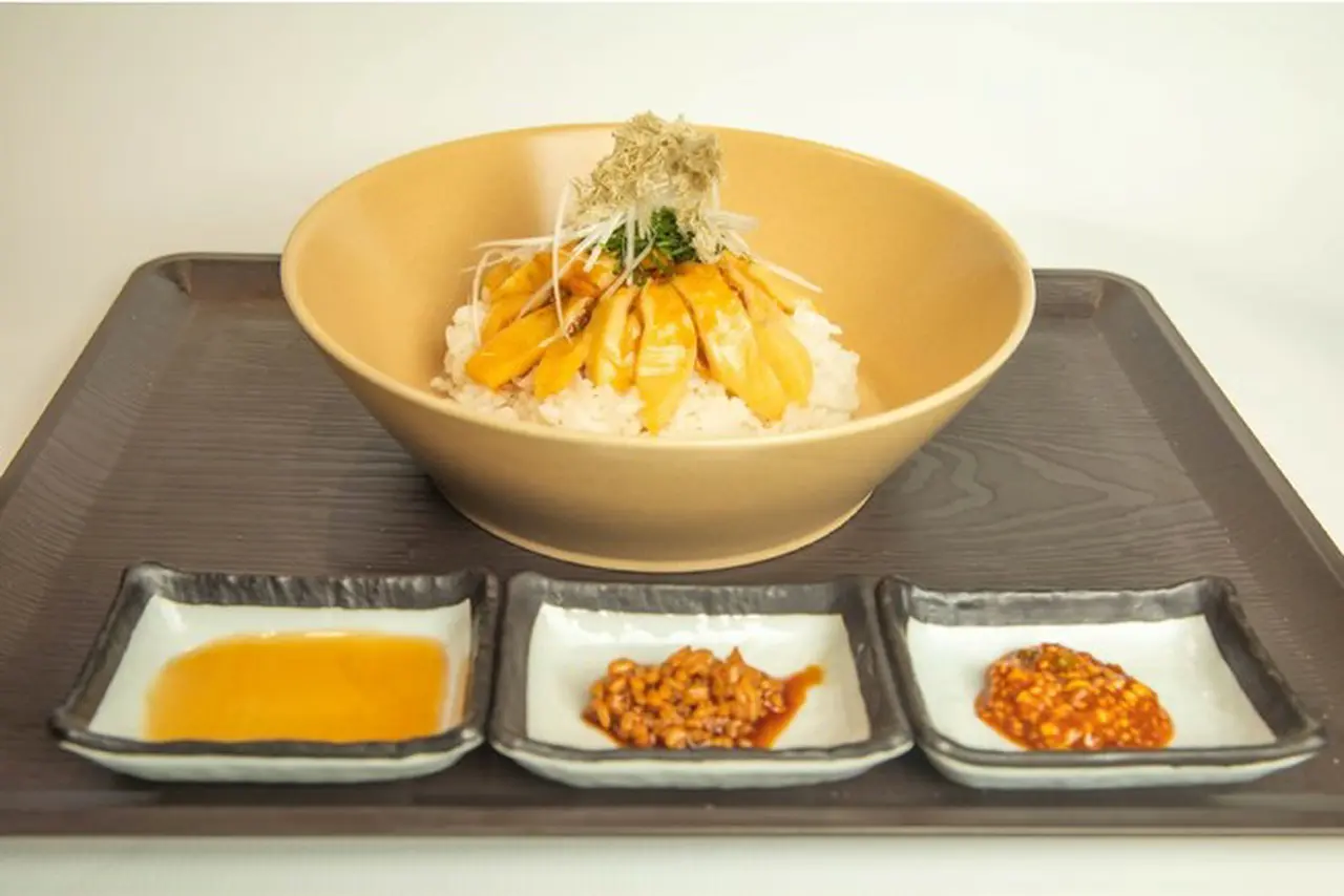 「ほや好きのための生ほや丼 4種の味」980円(税込)