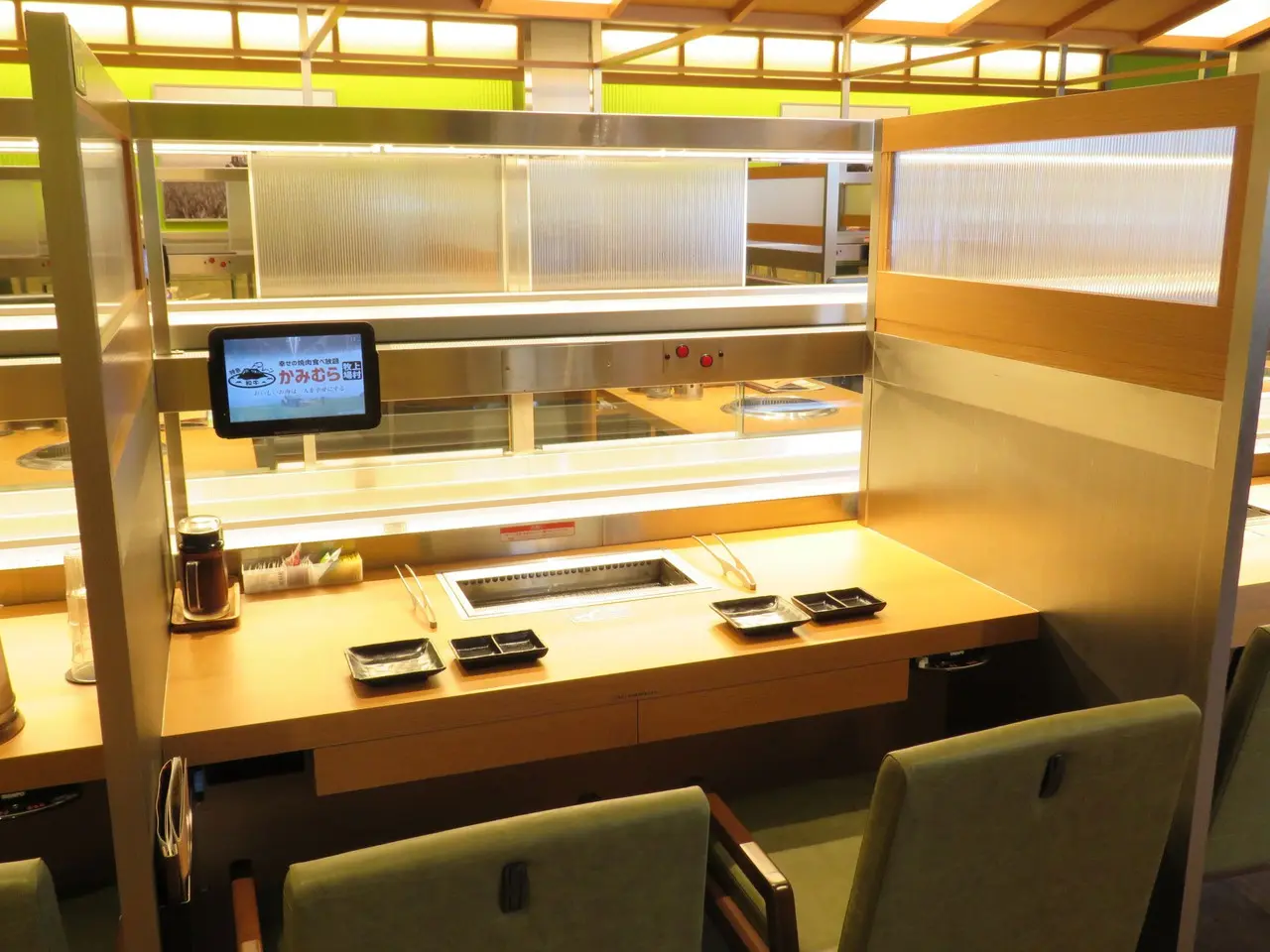 2名掛けボックス席