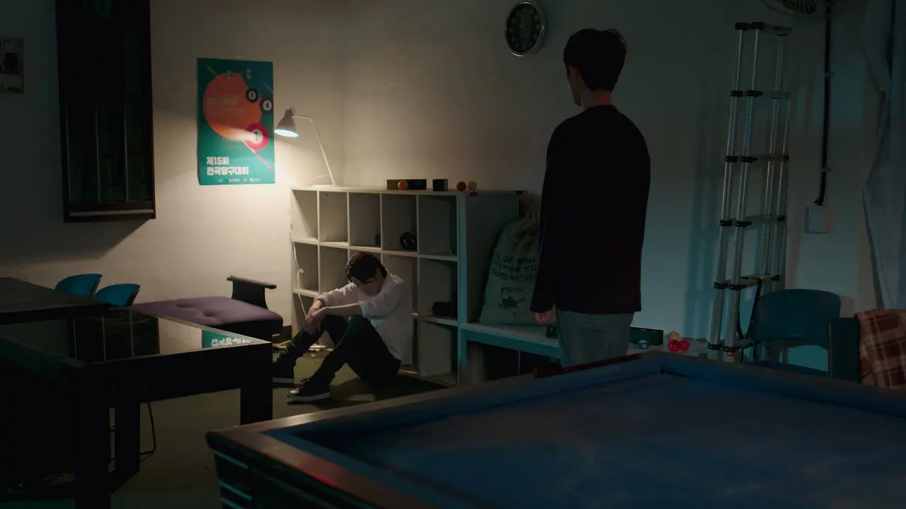 「君の唇を噛みたい」© 2021 Moving Pictures Company Co., Ltd. & KUMA All rights reserved.