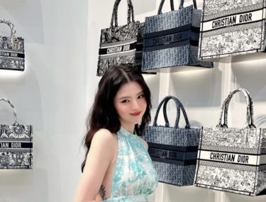 高級ブランドバッグが“廃品”！？女優ハン・ソヒ、バッグに刻印した“JUNK”…意味に再びスポット